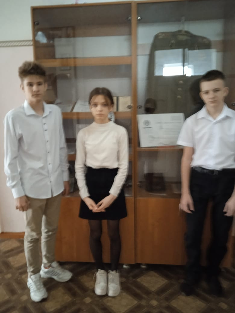 Постер к социальной практике: "Пока мы помним, мы живы"