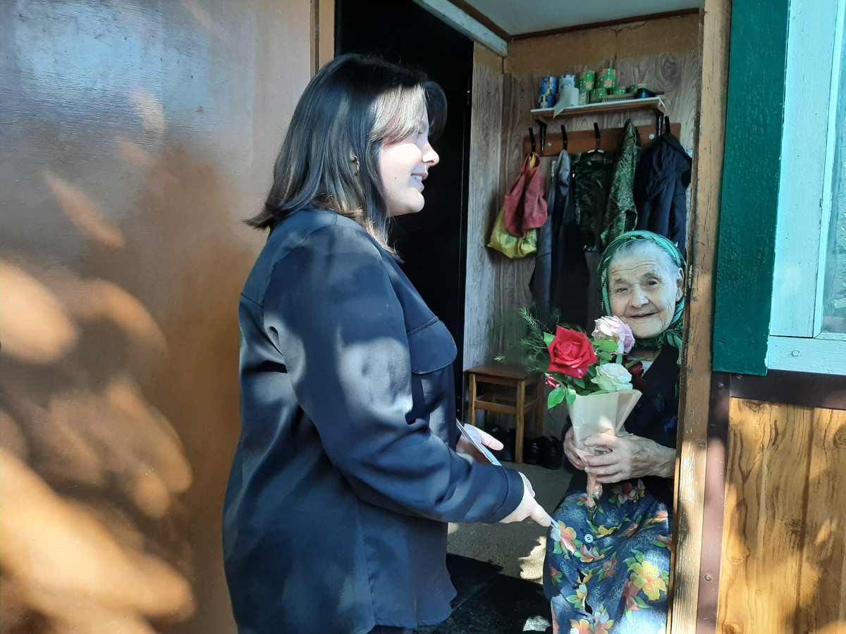 Постер к социальной практике: Навсегда запомним подвиги героев. Вспомнить об отваге и ее значении.