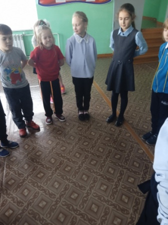 Постер к социальной практике: Игры, которые помогают объединиться