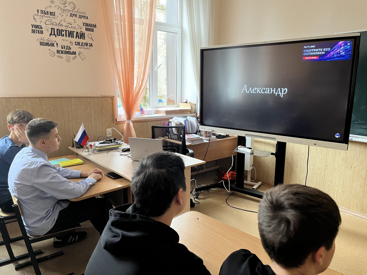 Постер к социальной практике: Маленький кусочек счастья!