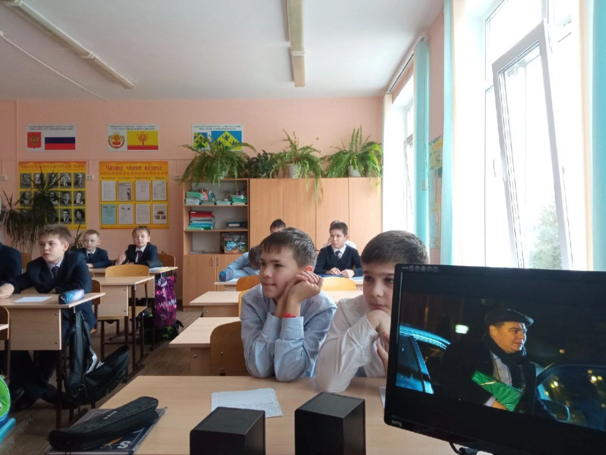 Постер к социальной практике: Сделай "волшебство" своими руками!