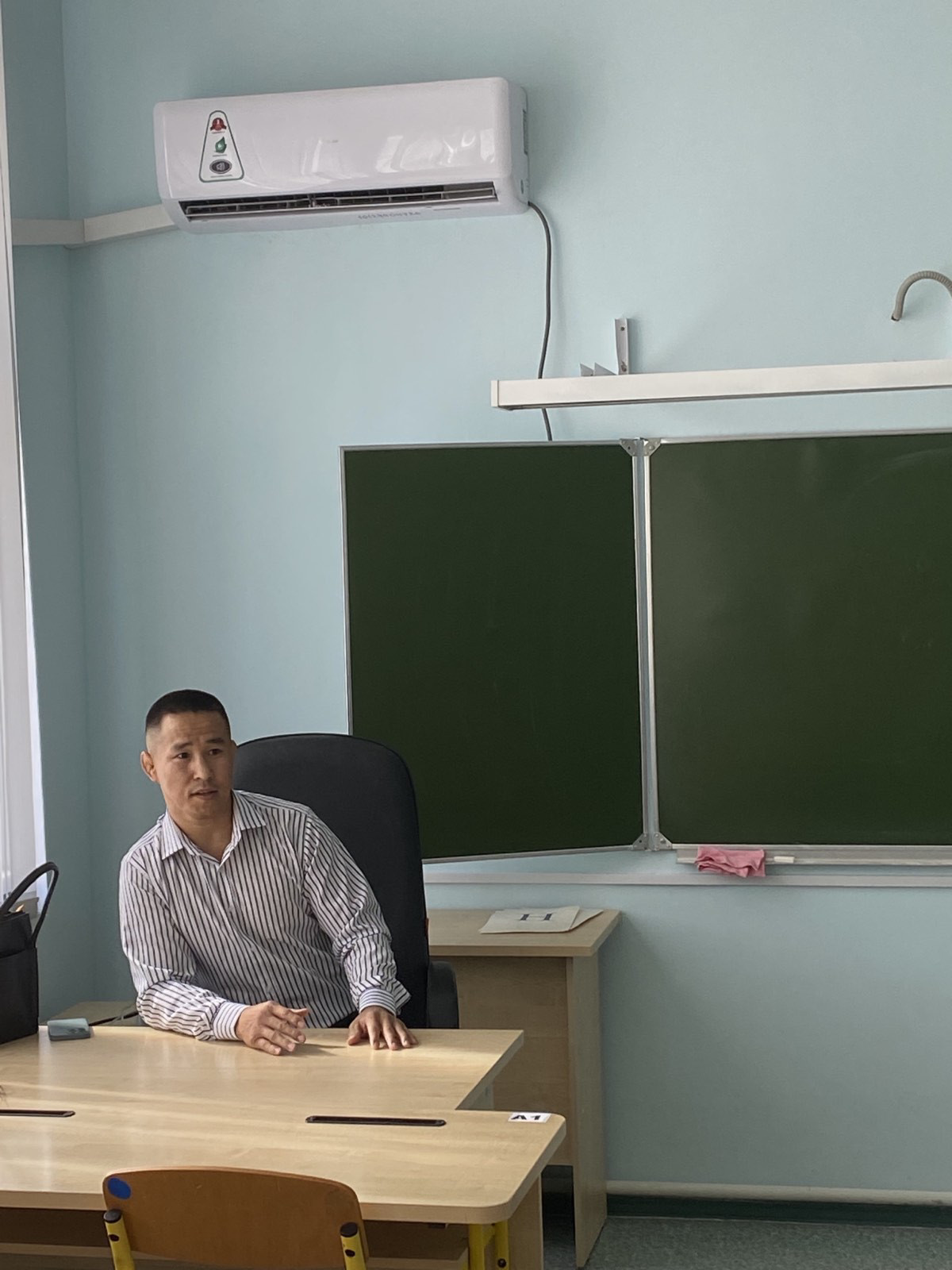 Постер к социальной практике: "От успеха в школе, к успехам в жизни"