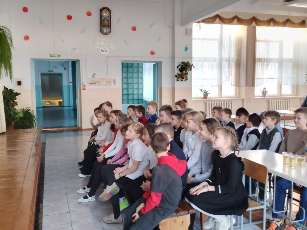 Постер к социальной практике: Просто делаем доброе дело.