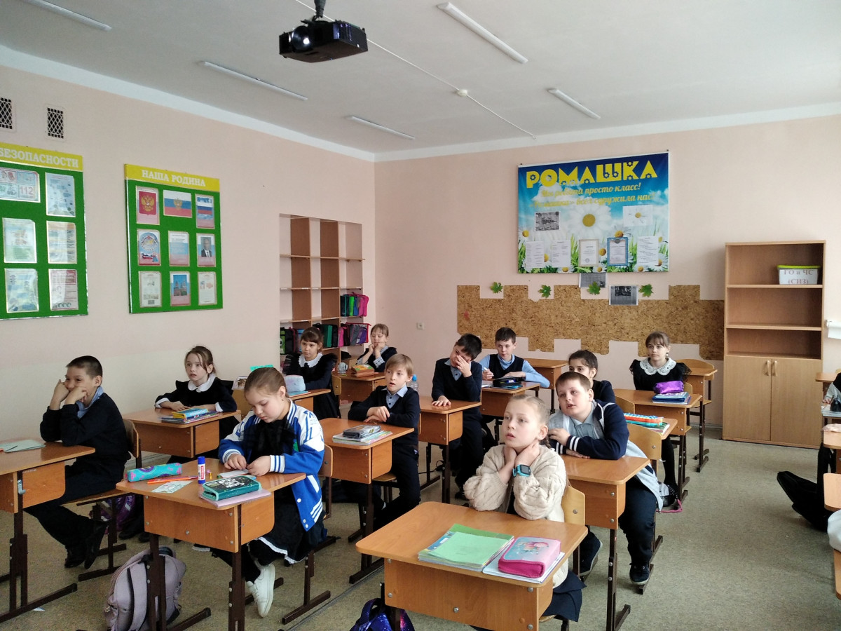 Постер к социальной практике: Помогаем природе, соблюдаем чистоту
