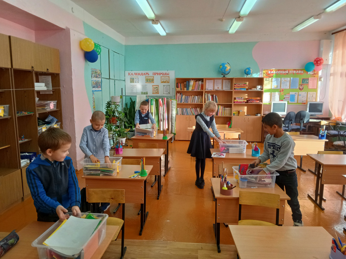 Постер к социальной практике: МБОУ Лужайская ООШ, "Чистодей", Шарапова Галина Петровна. "Просмотр фильма"