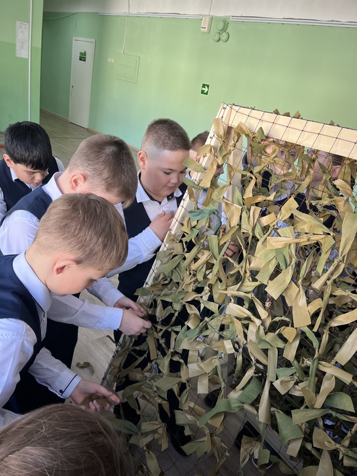 Постер к социальной практике: Вместе мы непобедимы