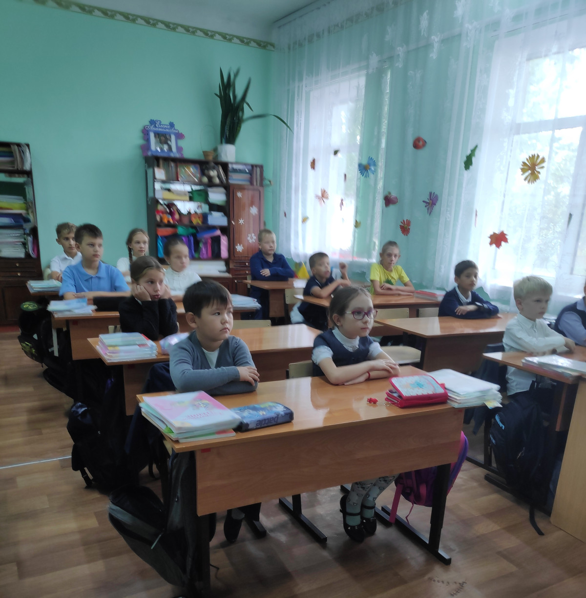 Постер к социальной практике: Моральный выбор-это ответственность за других