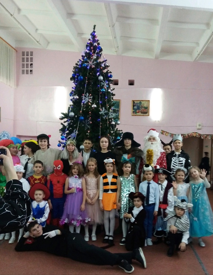 Постер к социальной практике: Дела важнее слов