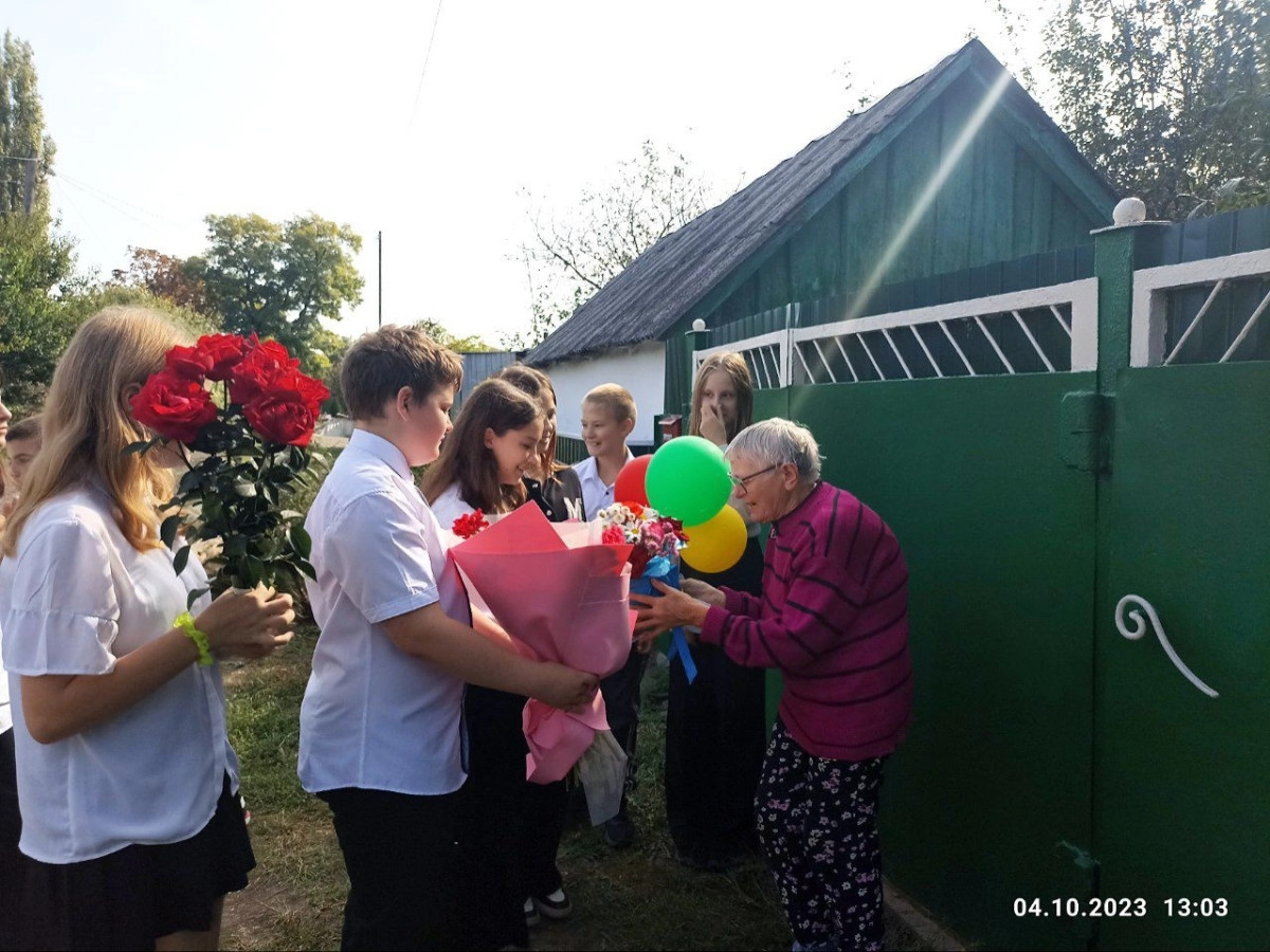 Постер к социальной практике: День учителя