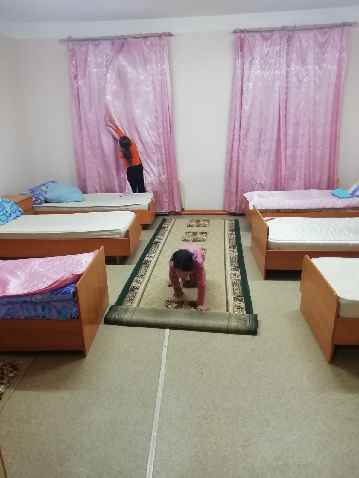 Постер к социальной практике: Уважай себя - уважай других.