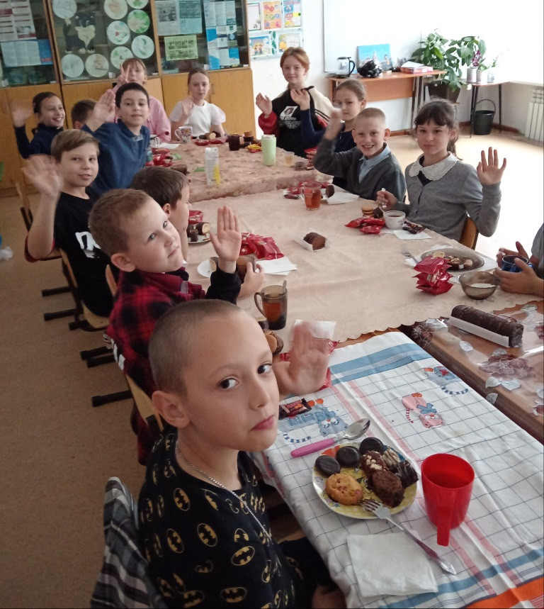 Постер к социальной практике: "За чаем"