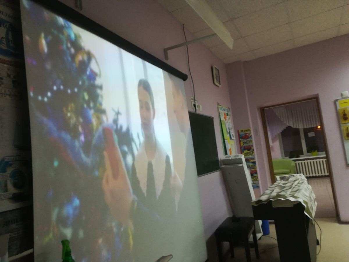 Постер к социальной практике: Жизнь, ради хайпа