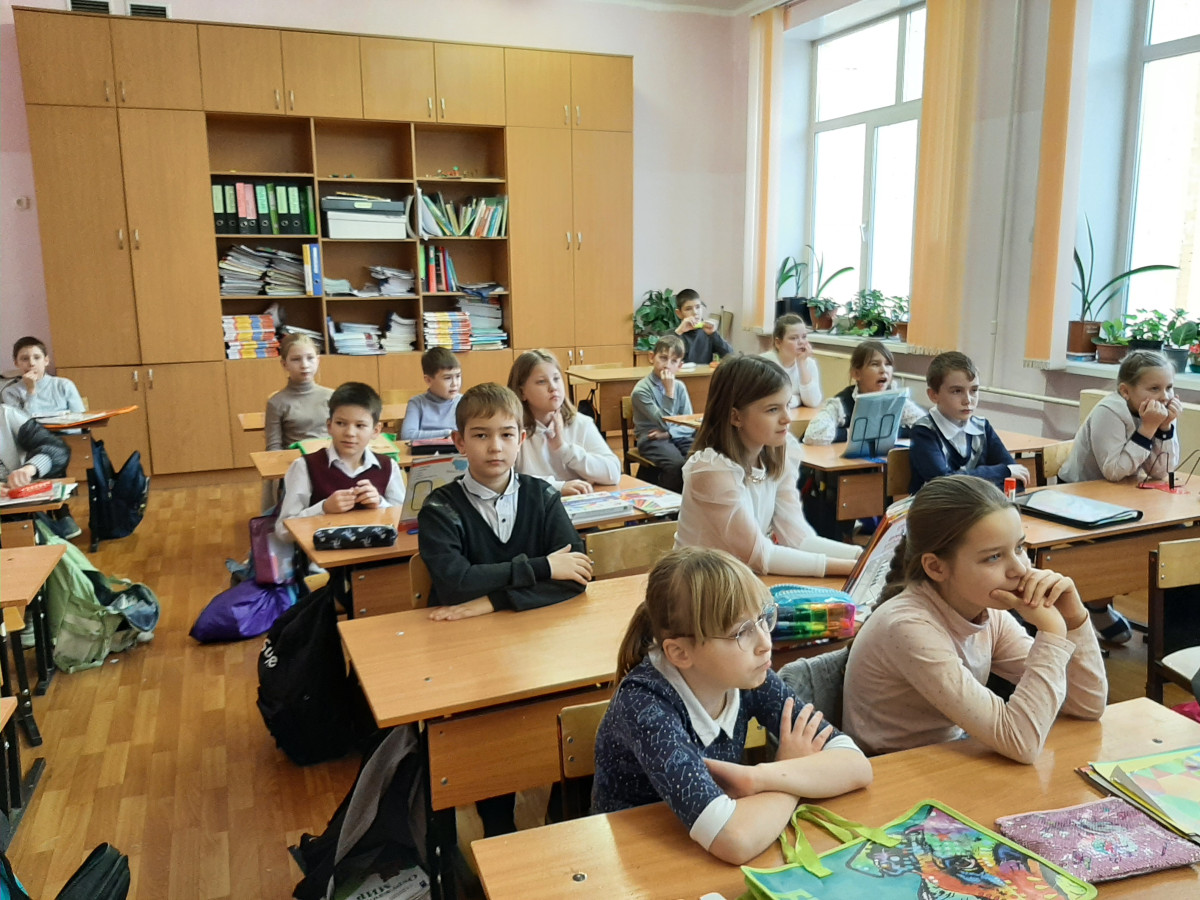 Постер к социальной практике: Просмотр фильма