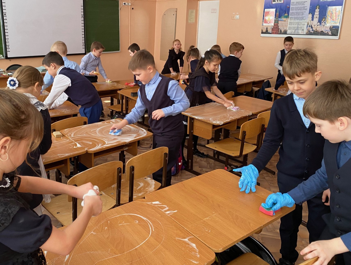 Постер к социальной практике: "Труд облагораживает"