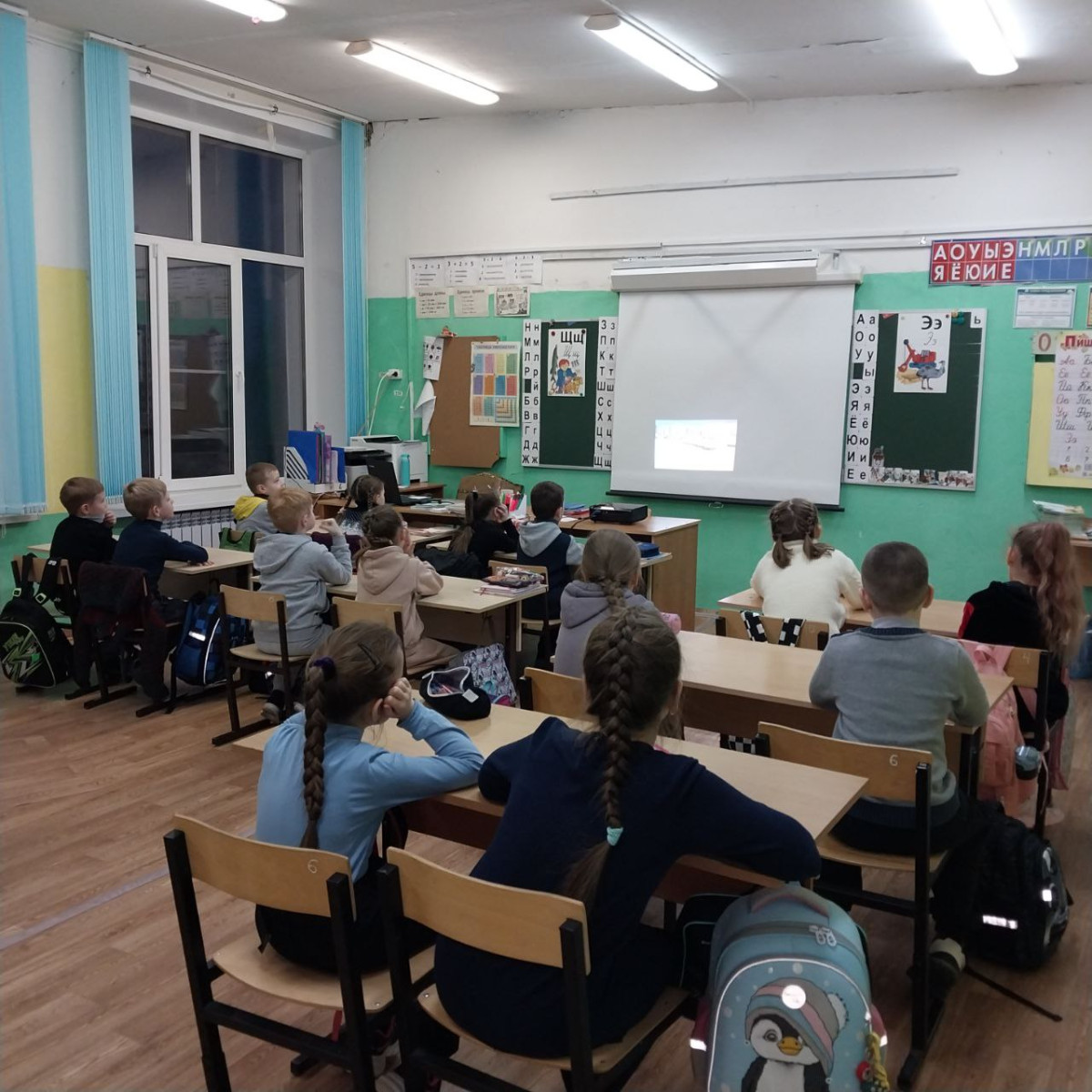 Постер к социальной практике: МЫ - за мир во всем Мире!