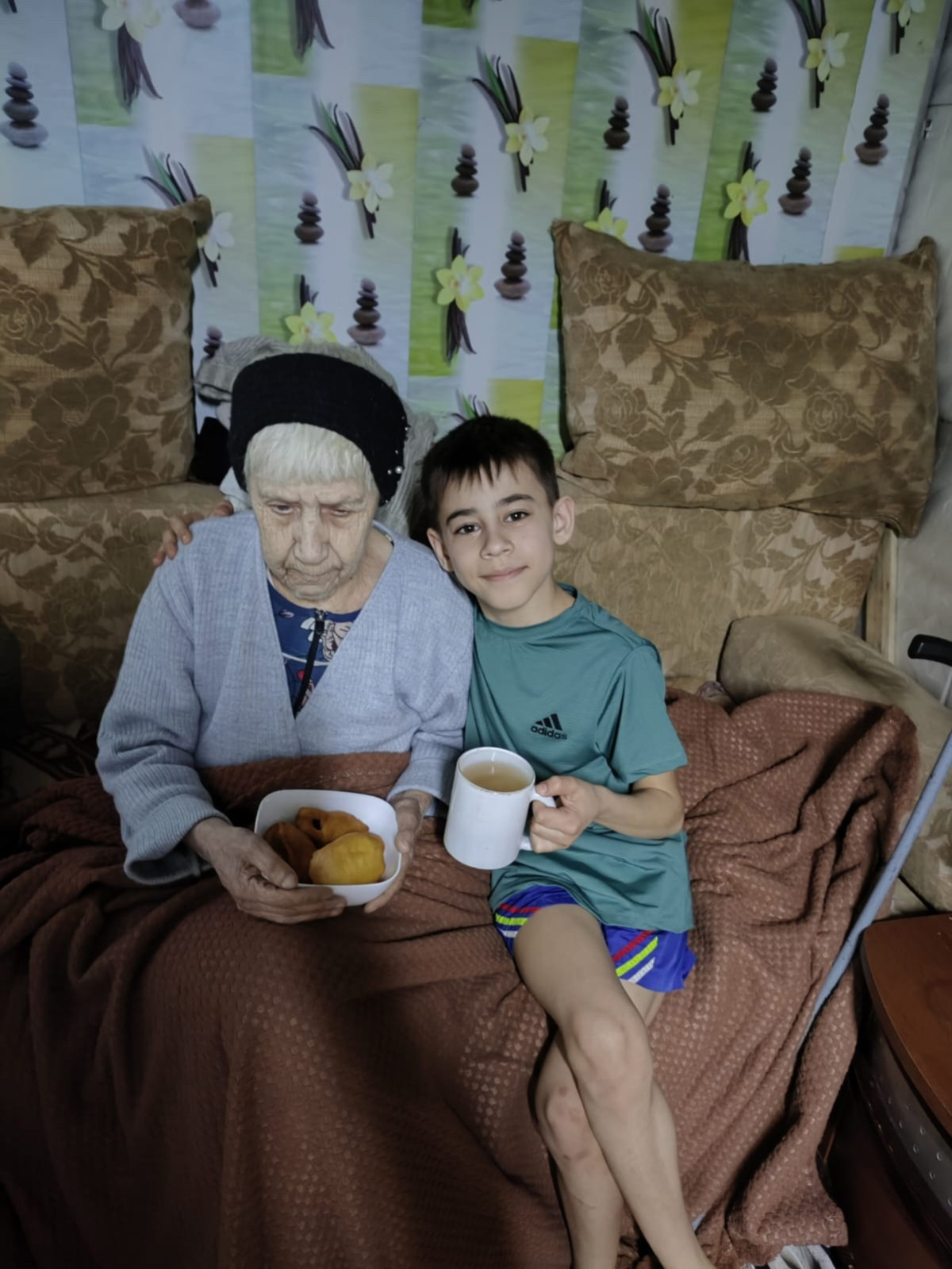 Постер к социальной практике: Милые наши бабушки