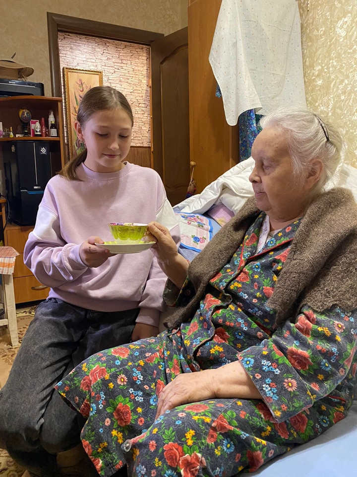 Постер к социальной практике: "Тепло материнских рук"