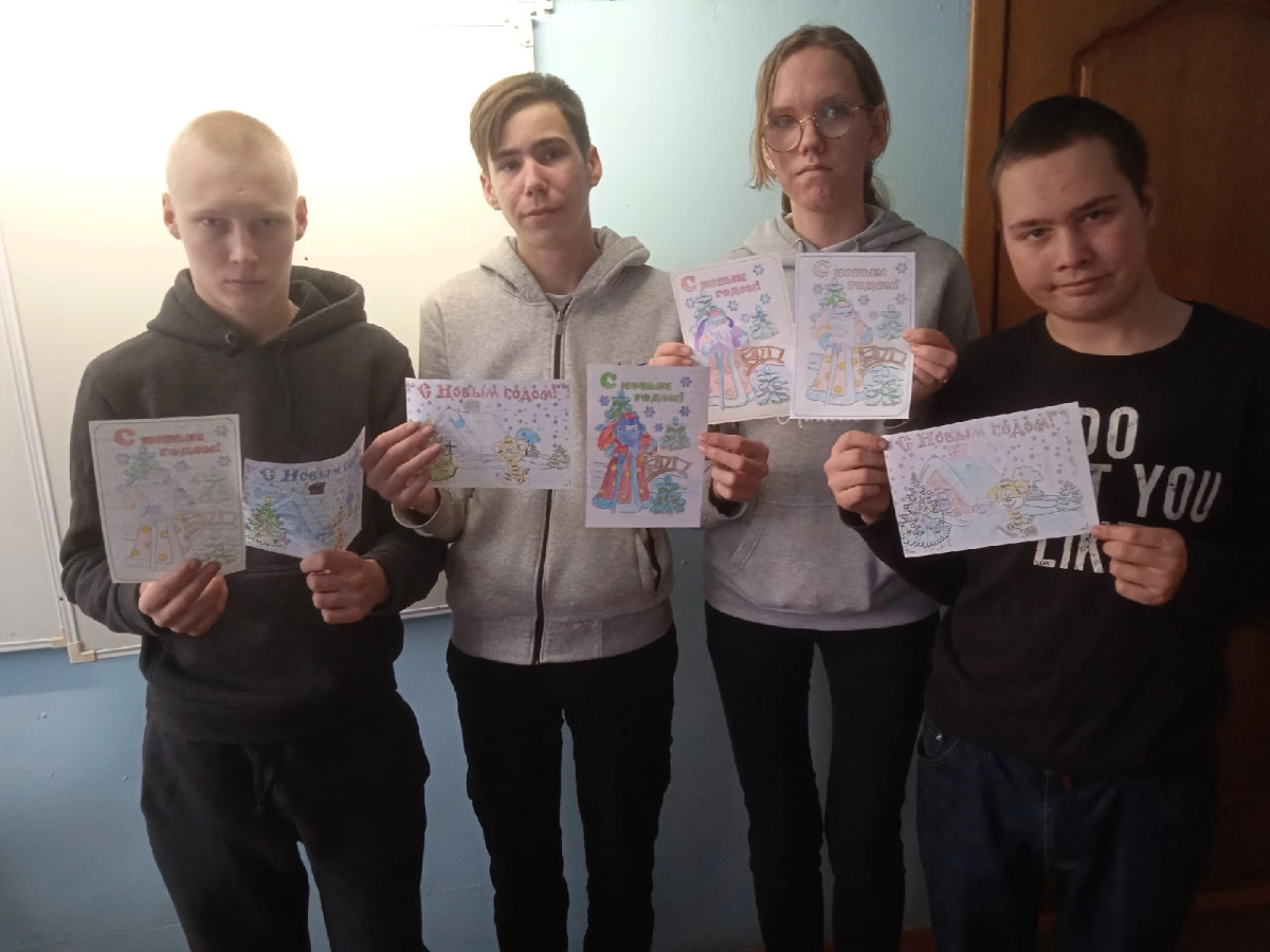 Постер к социальной практике: "Новогодняя открытка солдату"