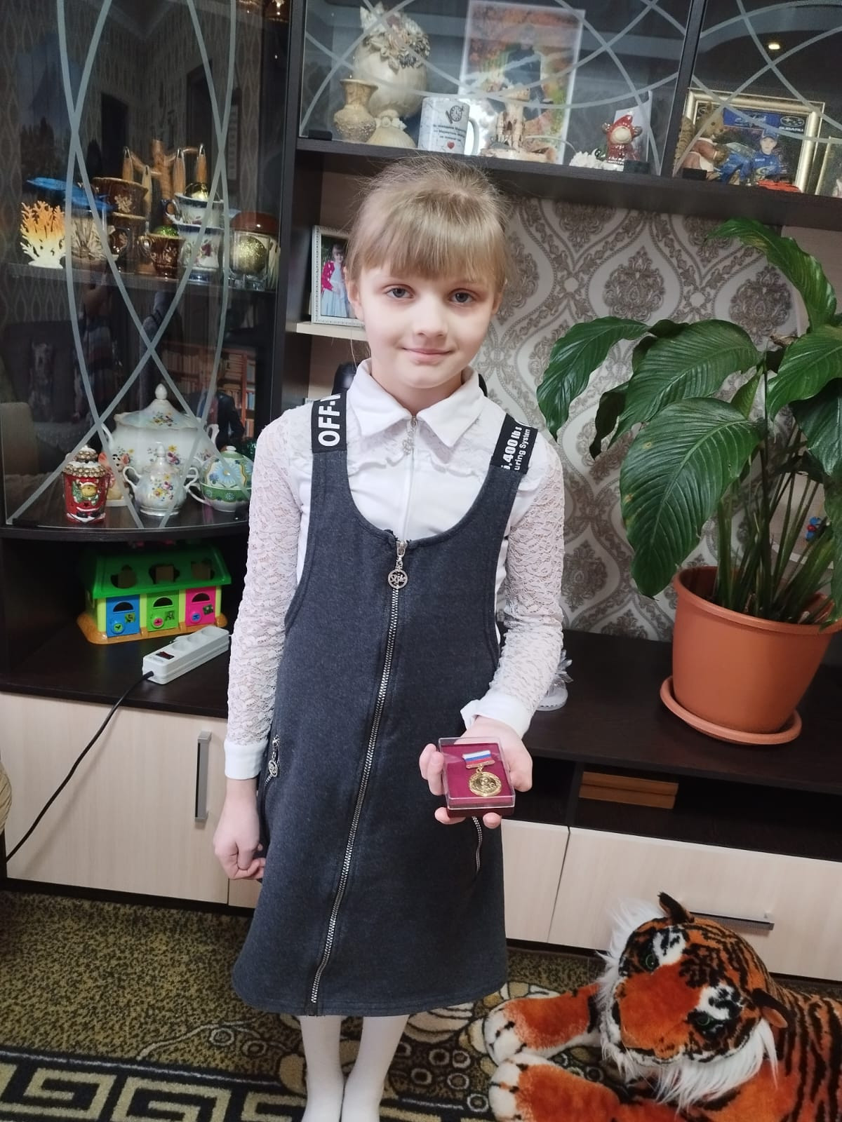 Постер к социальной практике: Без труда мы никуда.