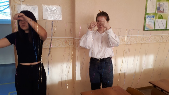 Постер к социальной практике: Подарок детям