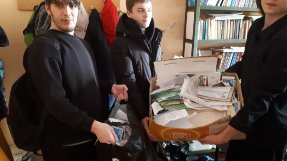 Постер к социальной практике: Макулатуробум
