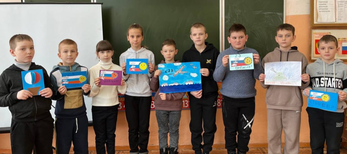 Постер к социальной практике: Слава тебе, русский солдат!