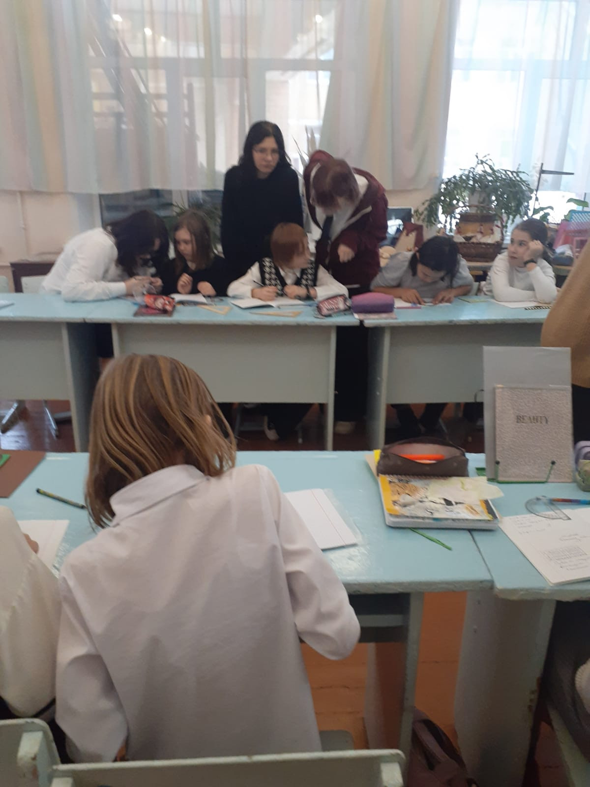 Постер к социальной практике: Взаимопомощь