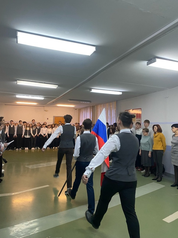 Постер к социальной практике: Поздравляем всех мужчин с днем Защитника Отечества