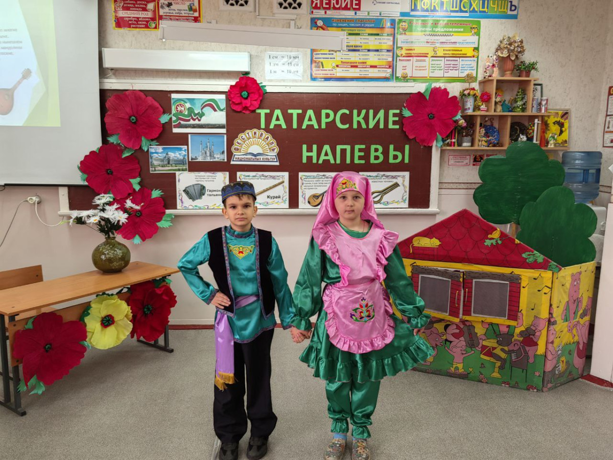 Постер к социальной практике: Фестиваль национальных культур "Национальная мозаика"