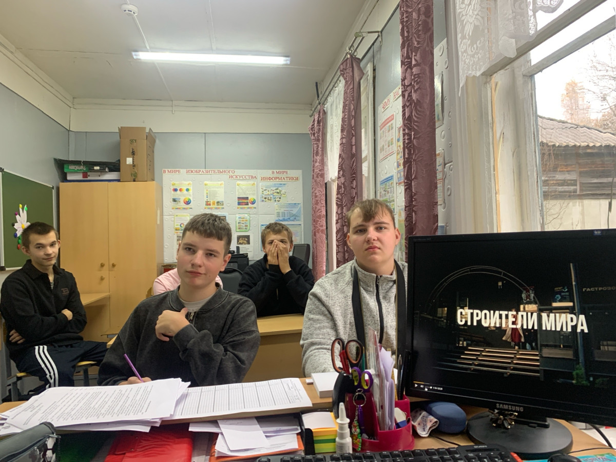 Постер к социальной практике: Территория у Поклонного креста