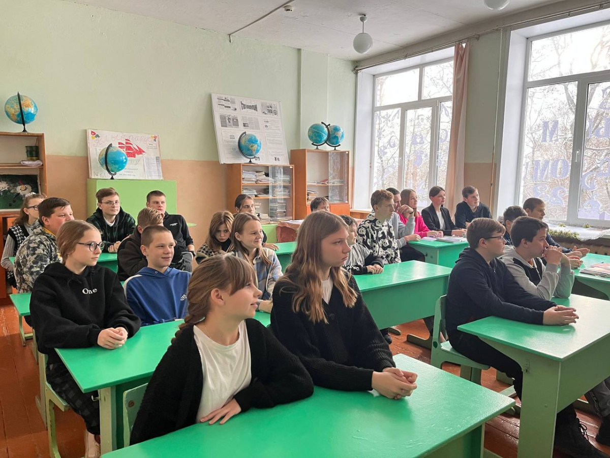 Постер к социальной практике: МБОУ "Новоромановская СОШ"