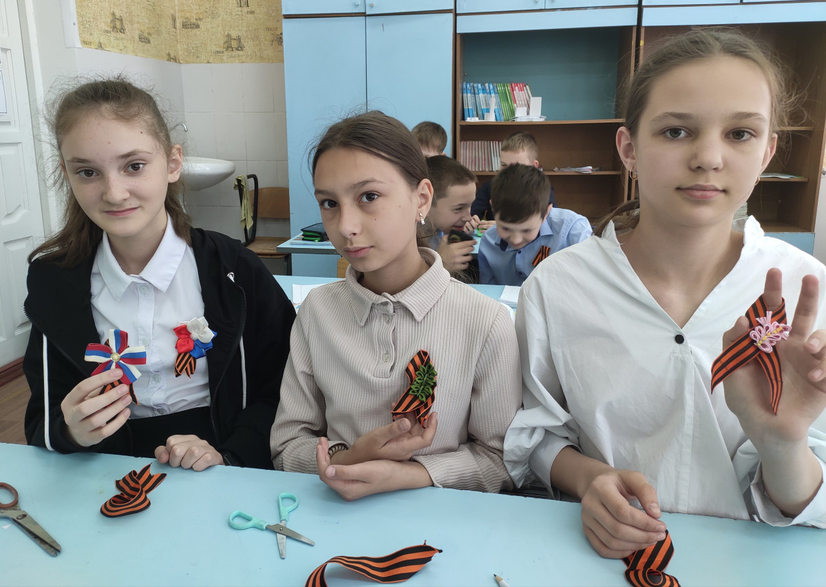 Постер к социальной практике: Георгиевская ленточка