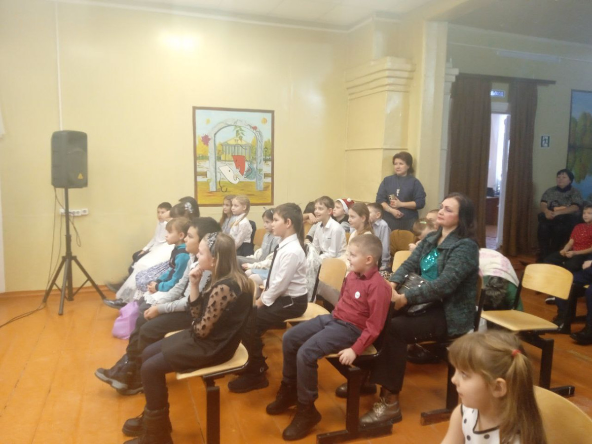 Постер к социальной практике: Береги честь смолоду