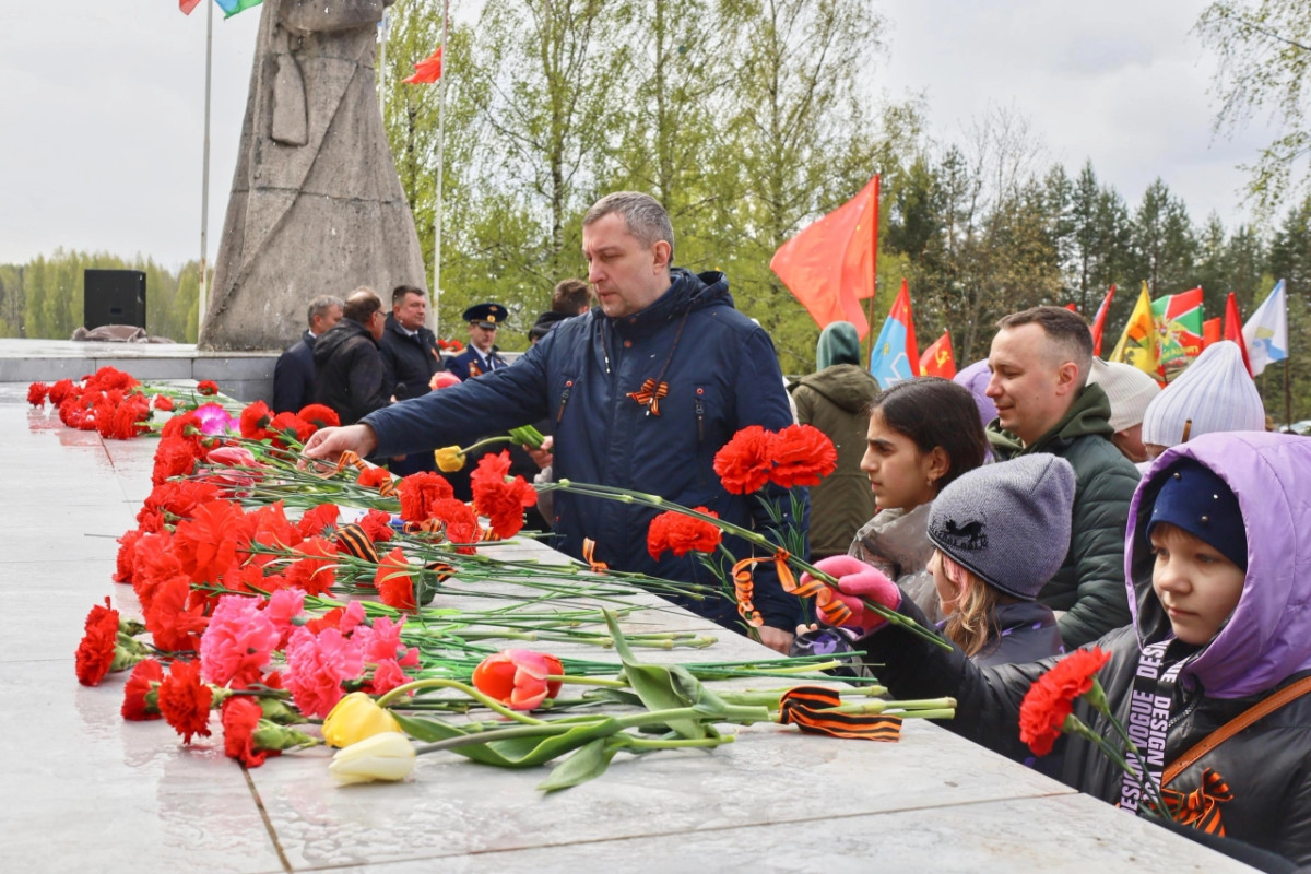 Постер к социальной практике: Чтим память героев Великой Отечественной Войны.