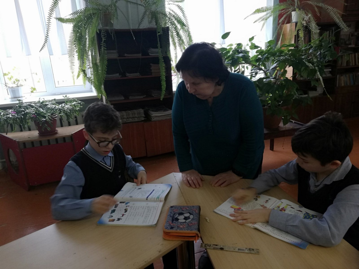 Постер к социальной практике: Видим цель - не видим препятствий .