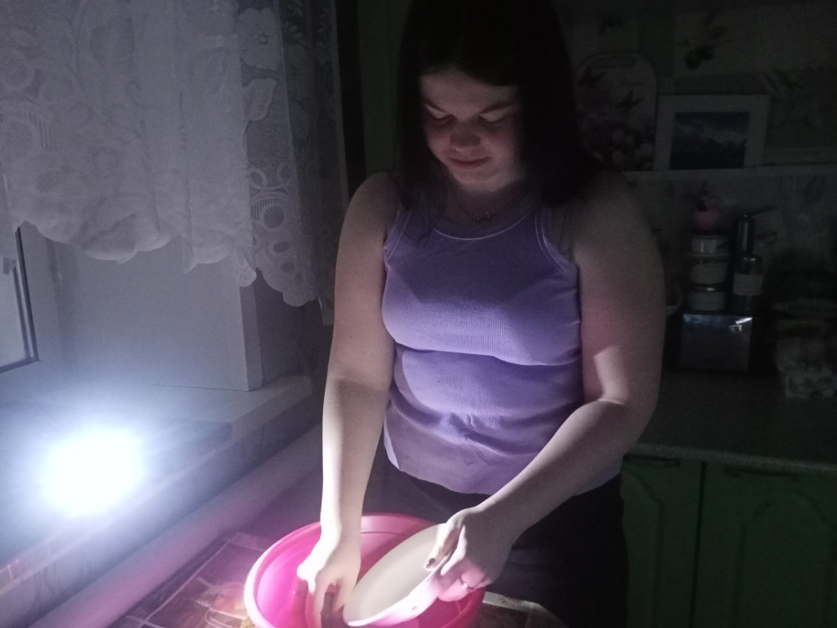 Постер к социальной практике: Жизнь без электричества - проверка на выносливость