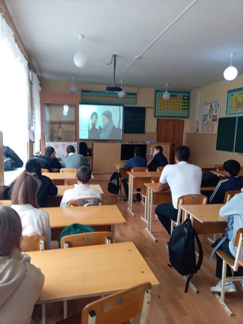 Постер к социальной практике: Мы все в ответе за свои слова и поступки.