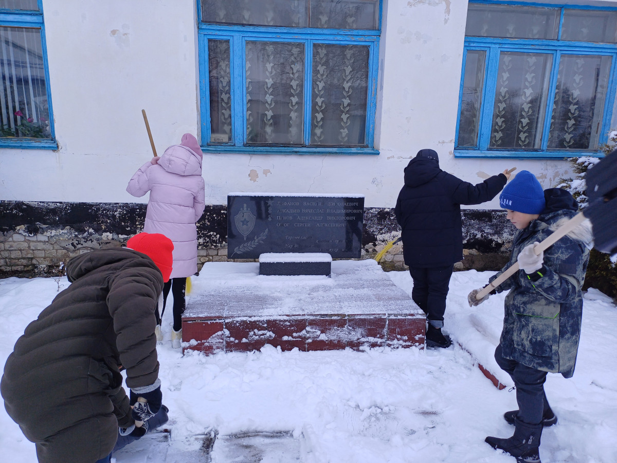 Постер к социальной практике: Чтим память