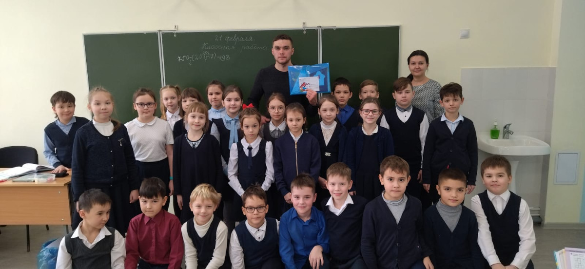 Постер к социальной практике: Гордимся героями