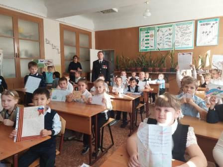 Постер к социальной практике: "Честь, долг, мужество"