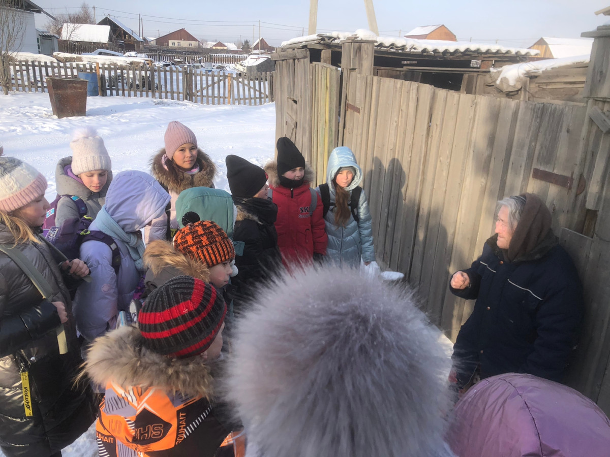 Постер к социальной практике: С Новым годом, Раиса Родионовна!