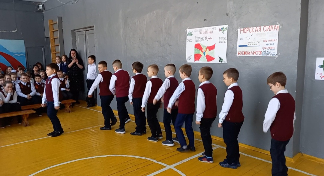 Постер к социальной практике: Главное  - не уронить честь и достоинство.