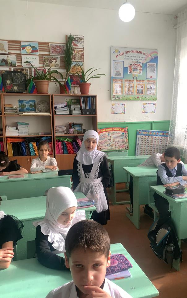 Постер к социальной практике: МКОУ Тарумовская СОШ, качество Бескорыстие просмотр фильма "За руку с богом"