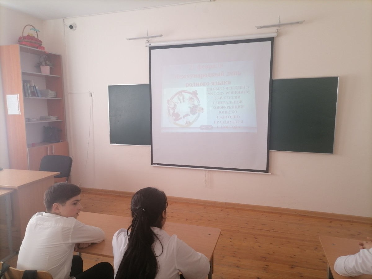 Постер к социальной практике: Просмотр фильма