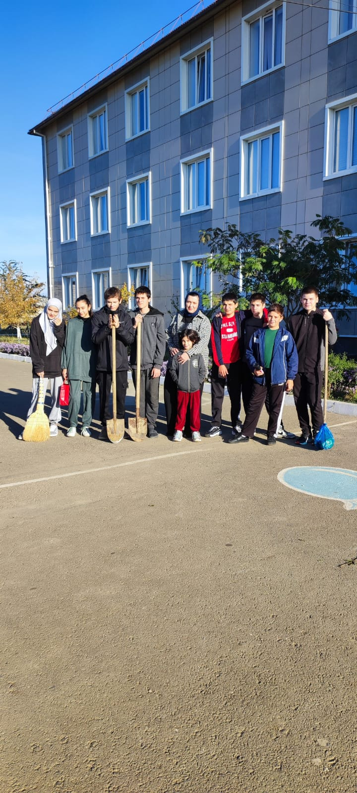 Постер к социальной практике: 8 б
