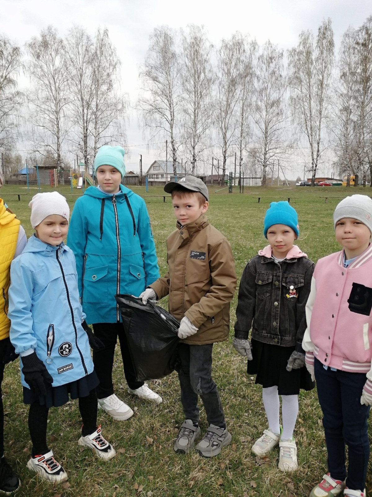 Постер к социальной практике: Делаем мир чуточку чище