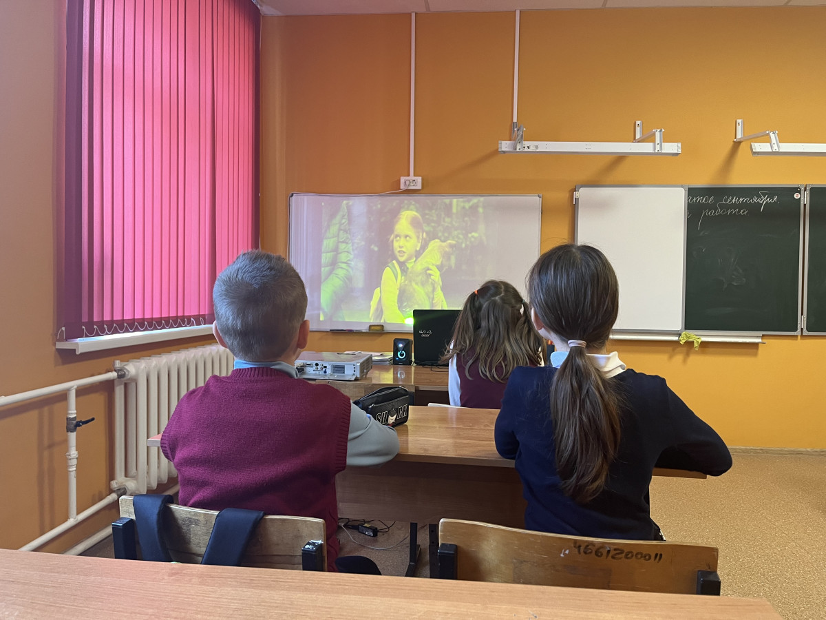 Постер к социальной практике: Просмотр фильма «Первое дело»