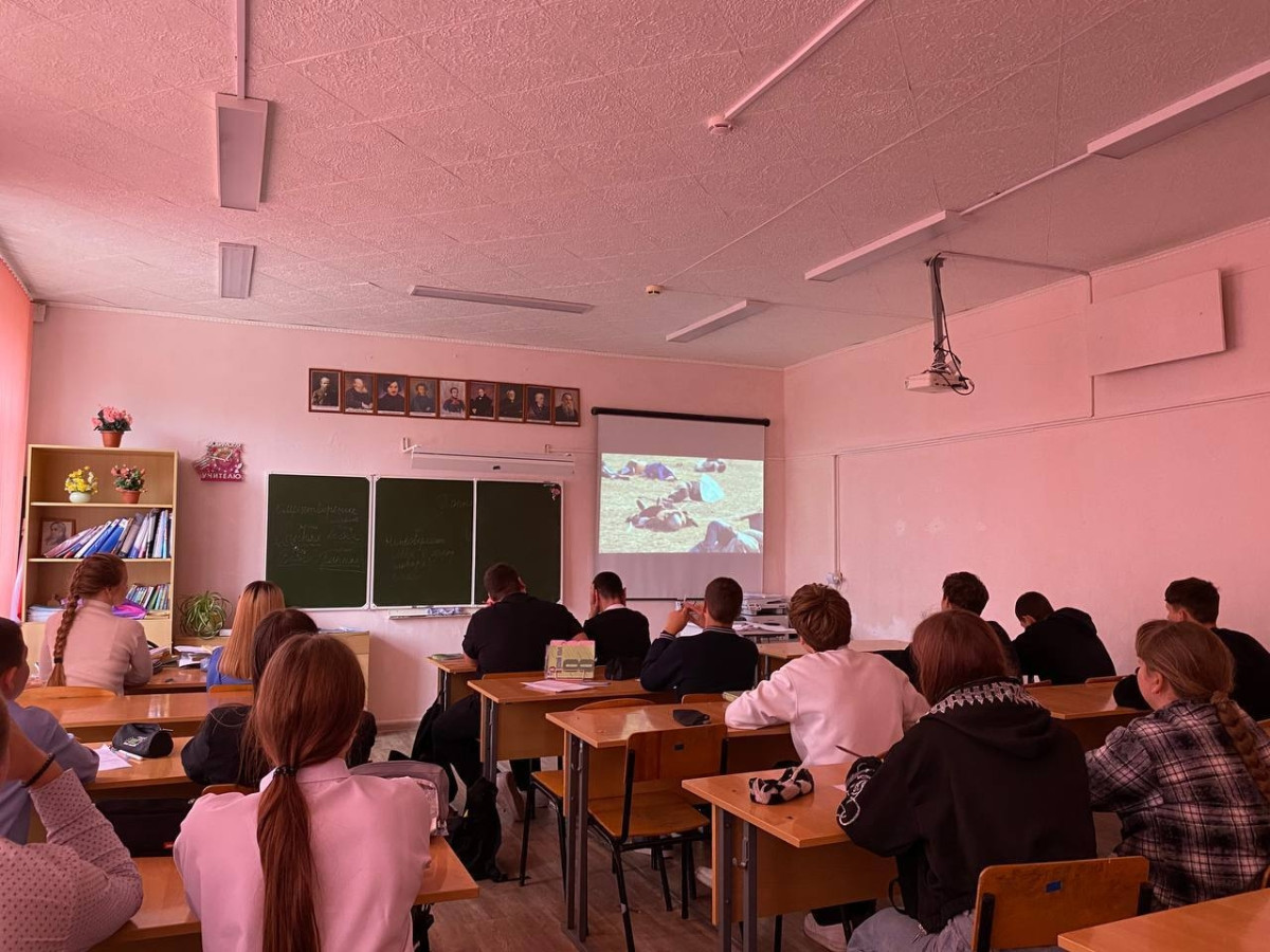 Постер к социальной практике: «Знай правила движения, как таблицу умножения»