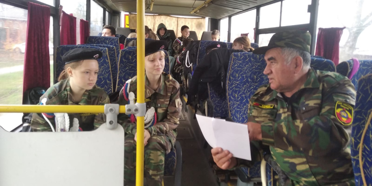 Постер к социальной практике: "По местам боевой славы"