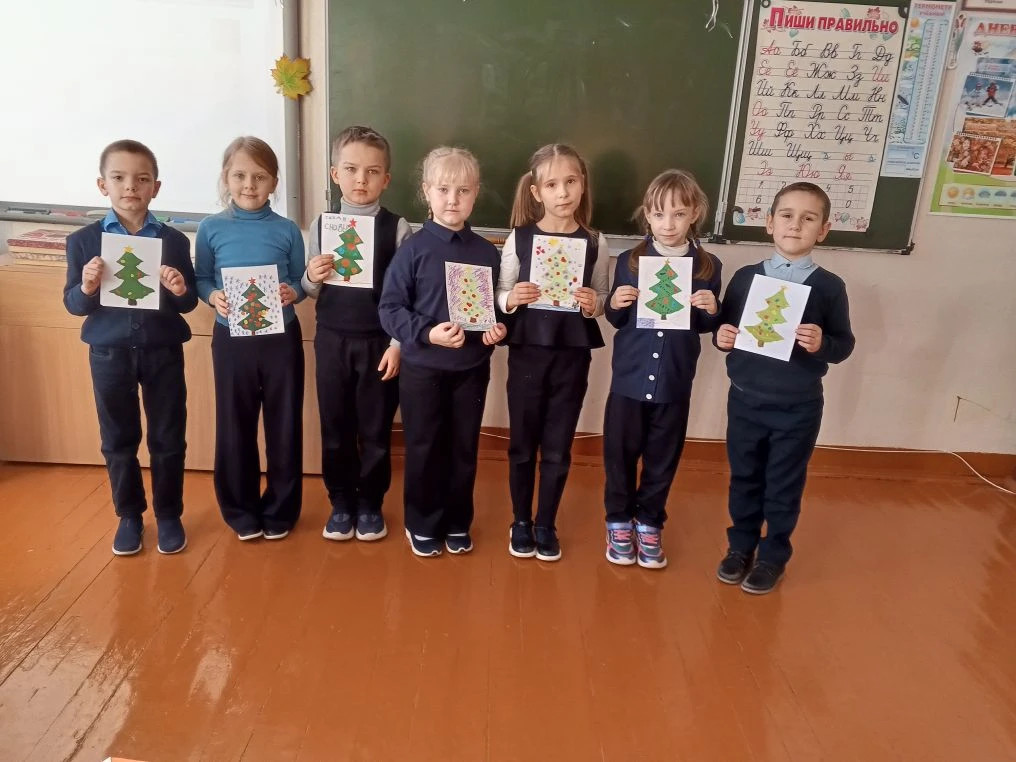 Постер к социальной практике: Мастер-класс Изготовление новогодних открыток для своих близких.